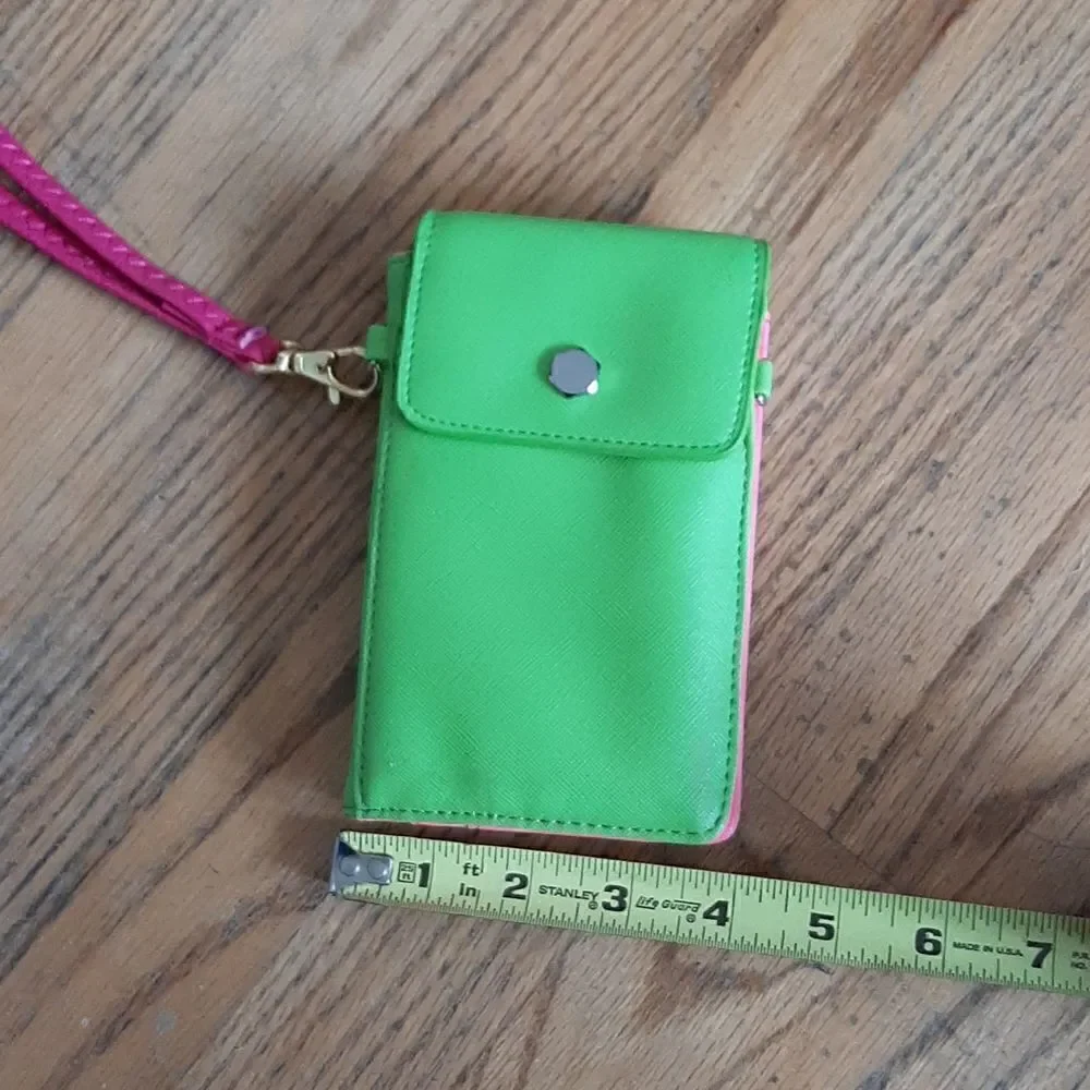Wristlet